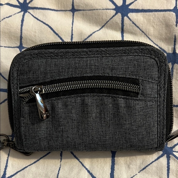 Lug Gray Quilted Zip Pouch - Picture 6 of 6